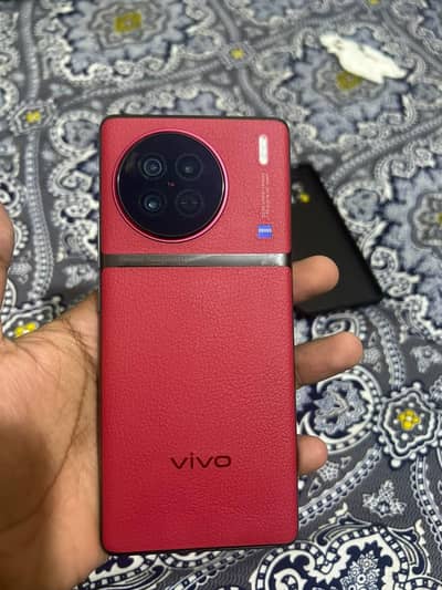 Vivo X90s