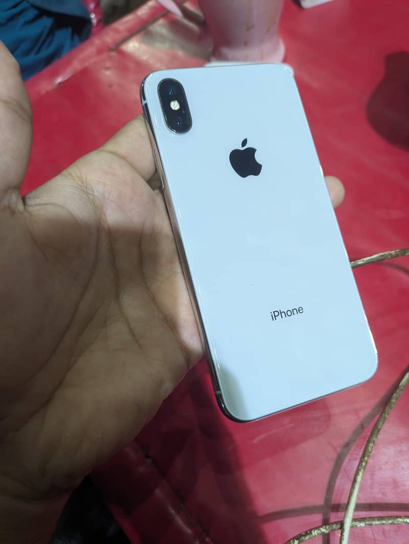 Apple iPhone X 1