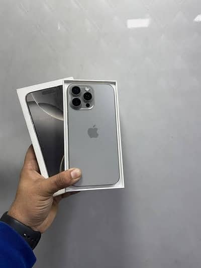 iphone  16 pro max
