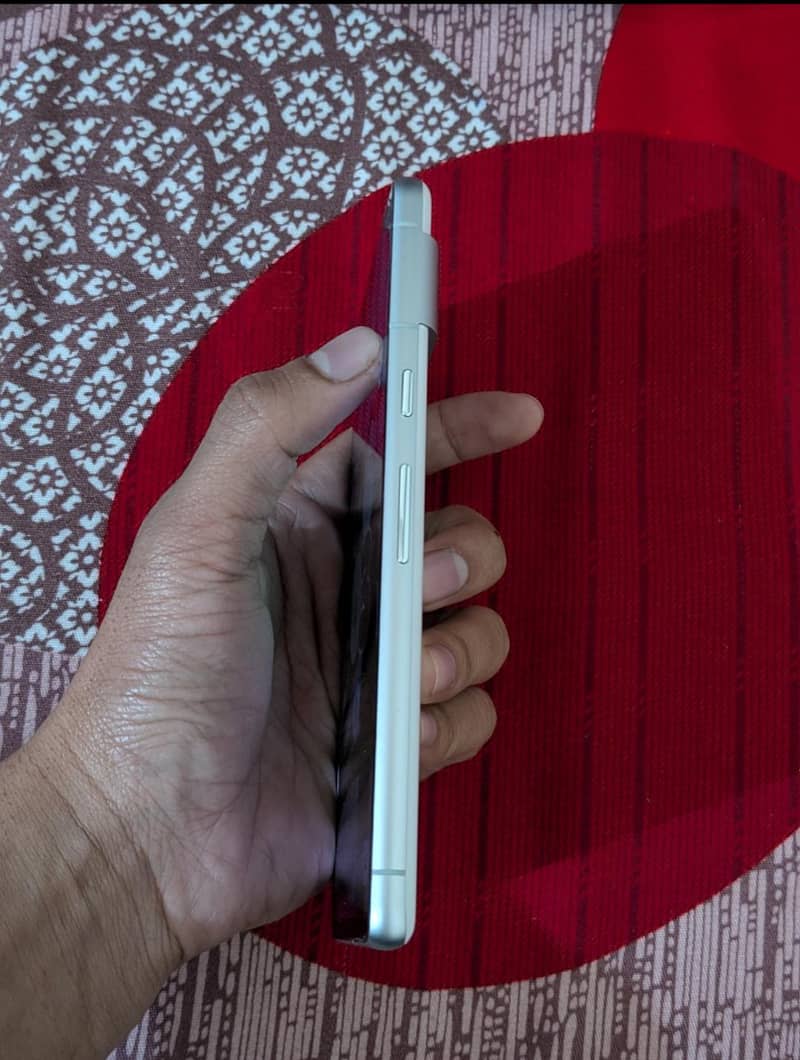 Google Pixel 7 2