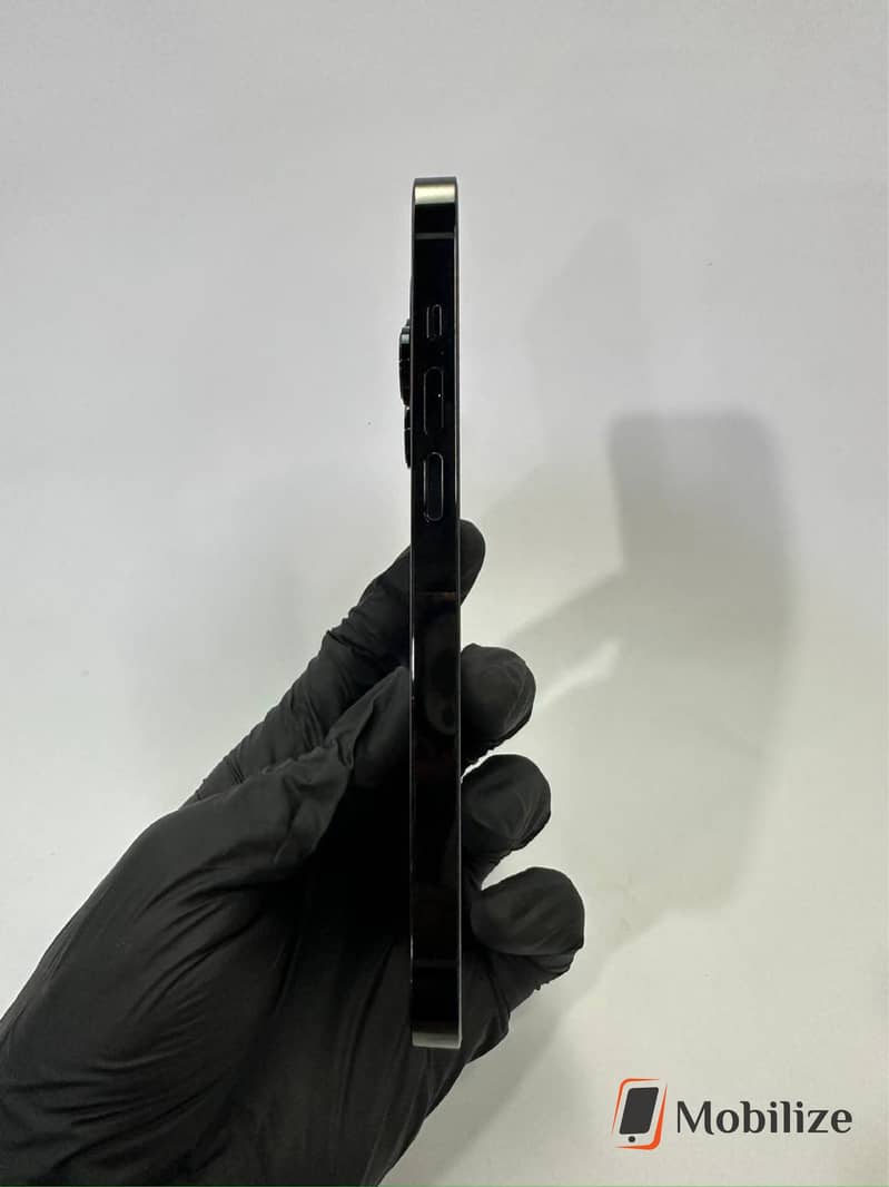 Apple iPhone 14 Pro 3