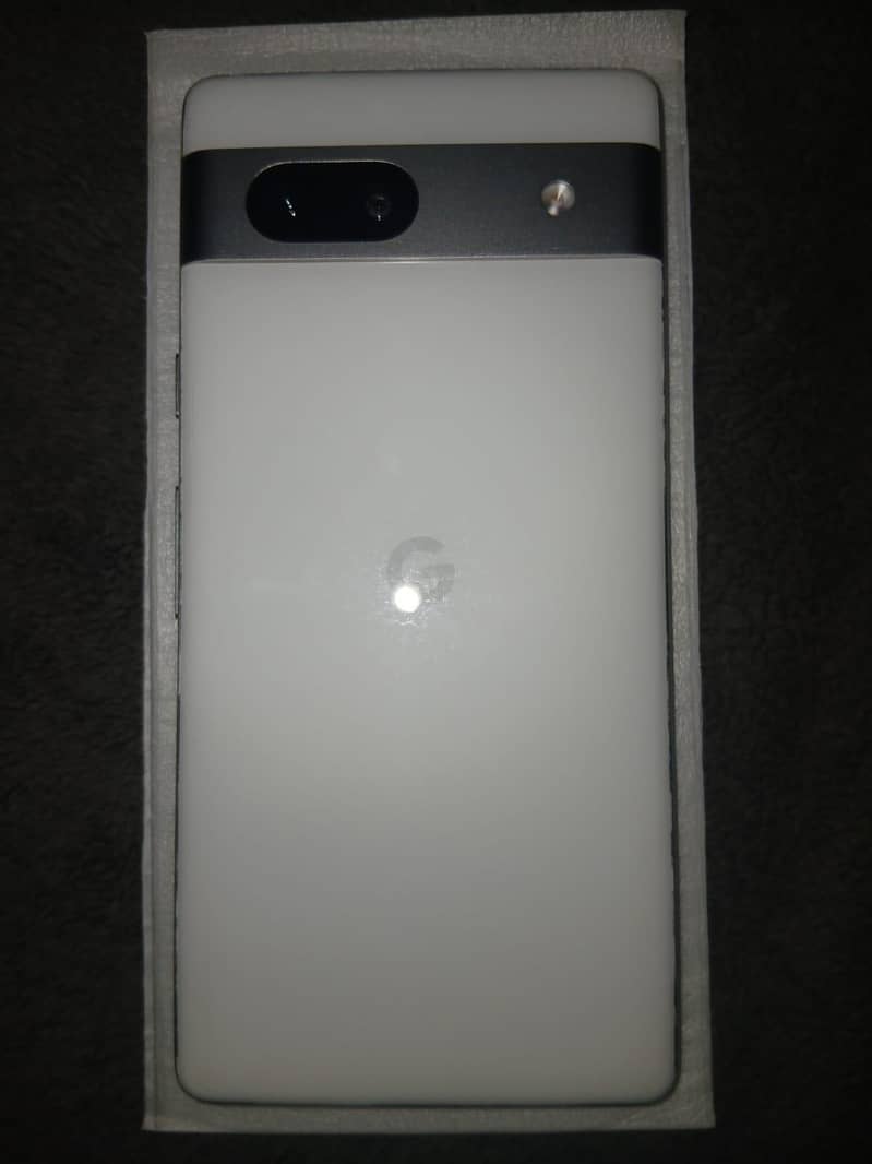 Google Pixel 7a 2