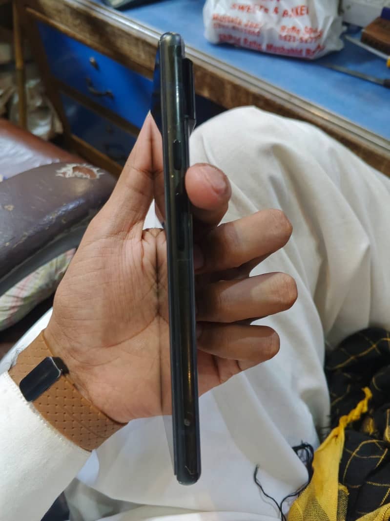 Google Pixel 6 3