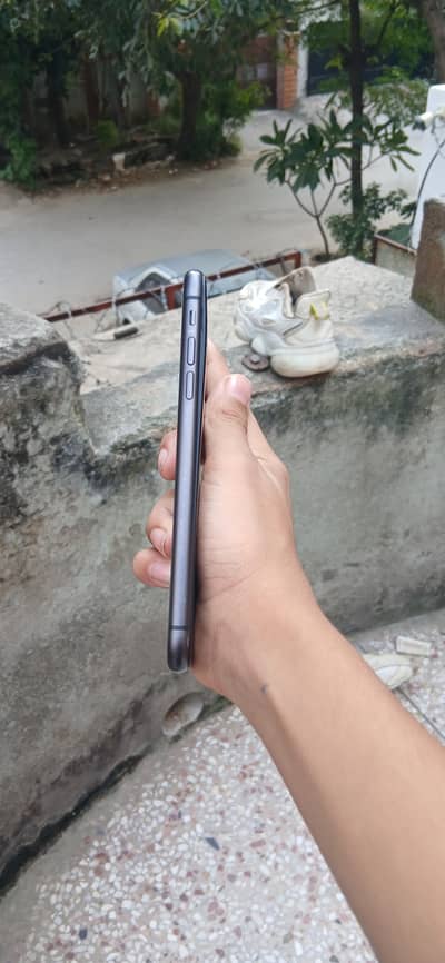 Apple iPhone 11 JV