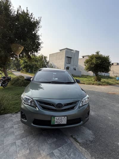 Toyota Corolla GLI 2011