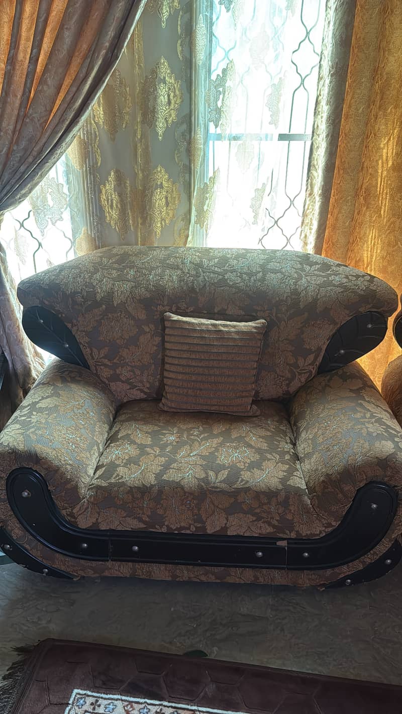 2 Sofa set 1