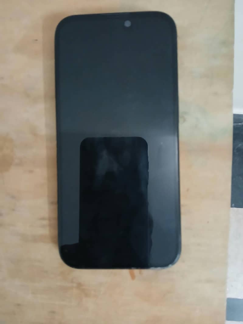 Apple iPhone 15 Pro 2