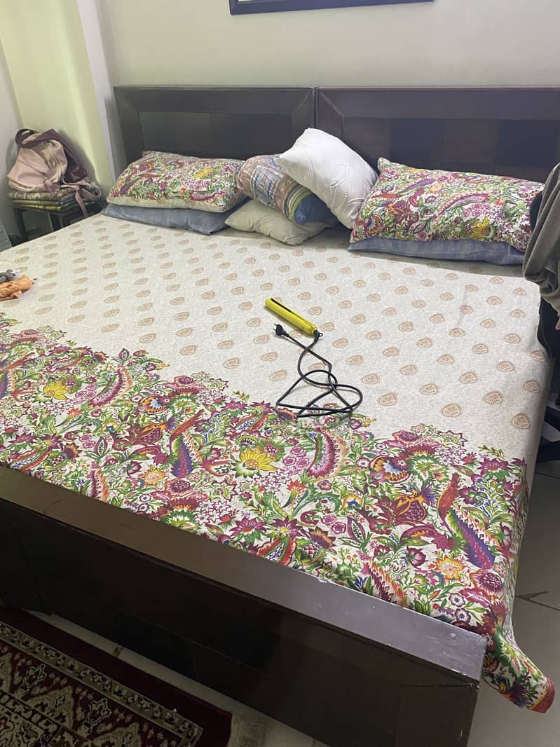 Single beds 1