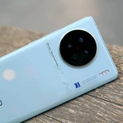 Vivo X90s