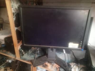 19 inch lcd with historical stand