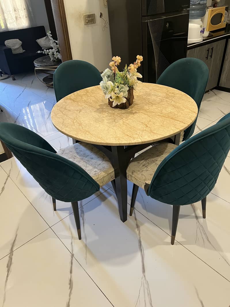 Dining Table with 4 Chairs 2