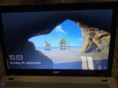 15,6 LED LCD 750 GB HHD andPlease send picture fore more info