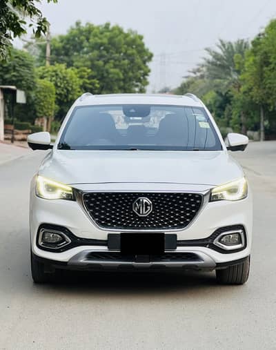 MG HS 2020