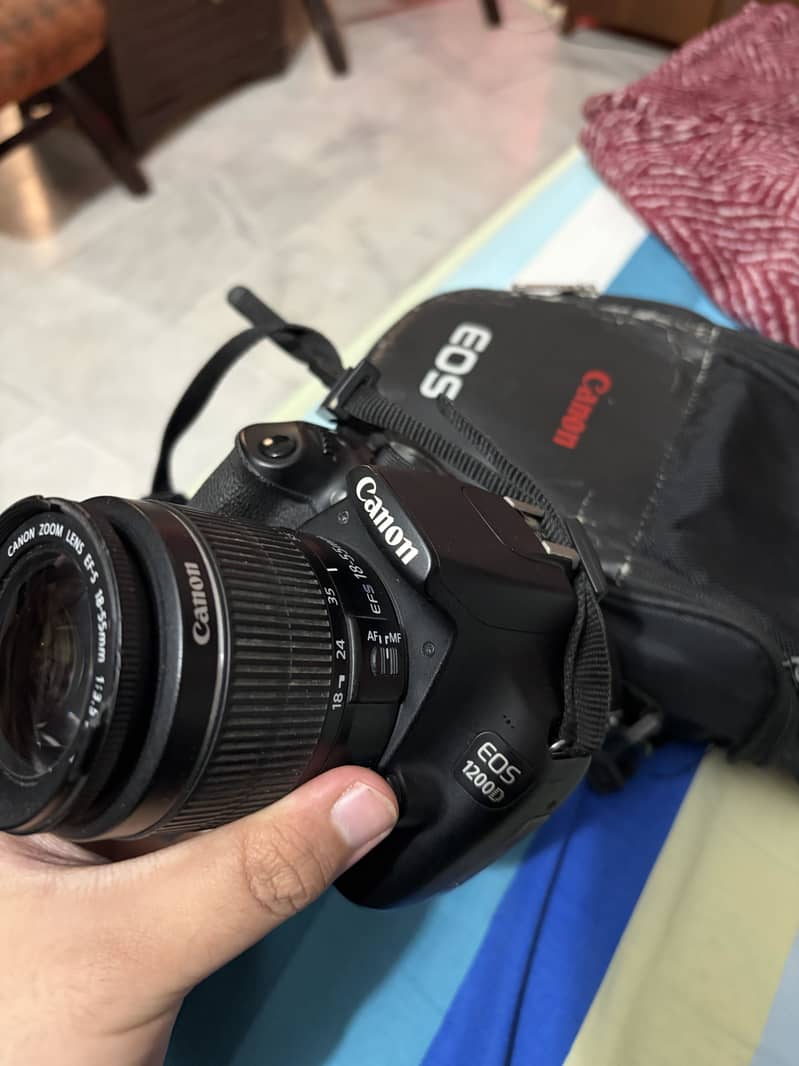 Canon EOS 1200D 3