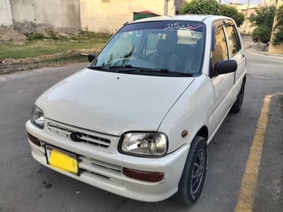 Daihatsu Cuore 2012