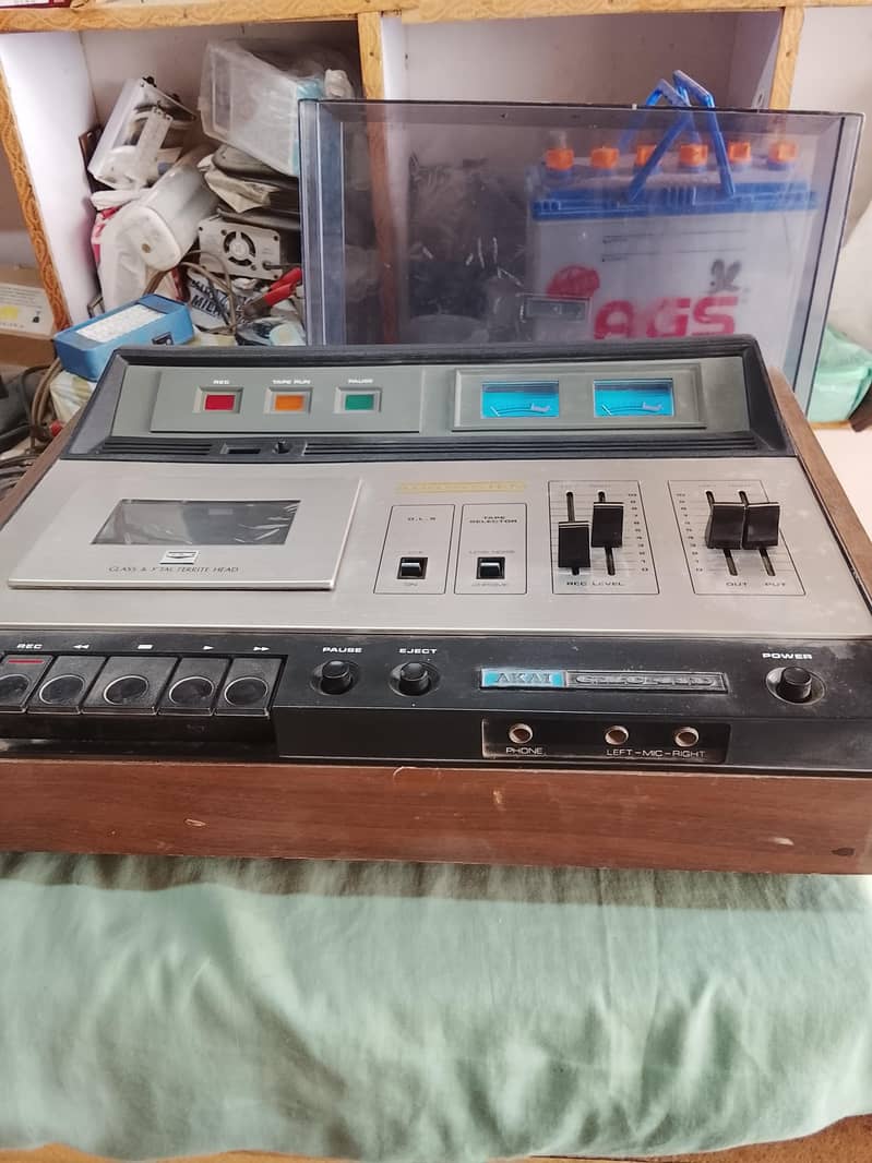 Tape recoder 1