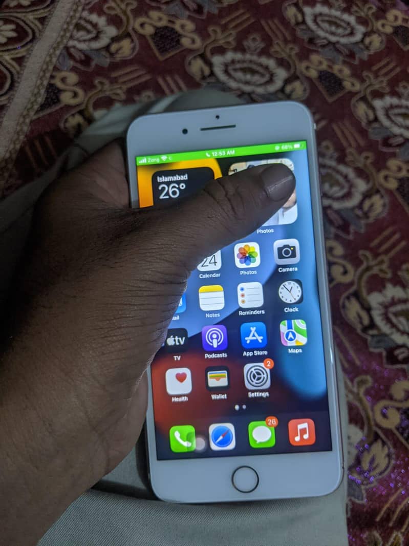 Apple iPhone 7 Plus 4