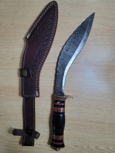 Damascus knives for sale