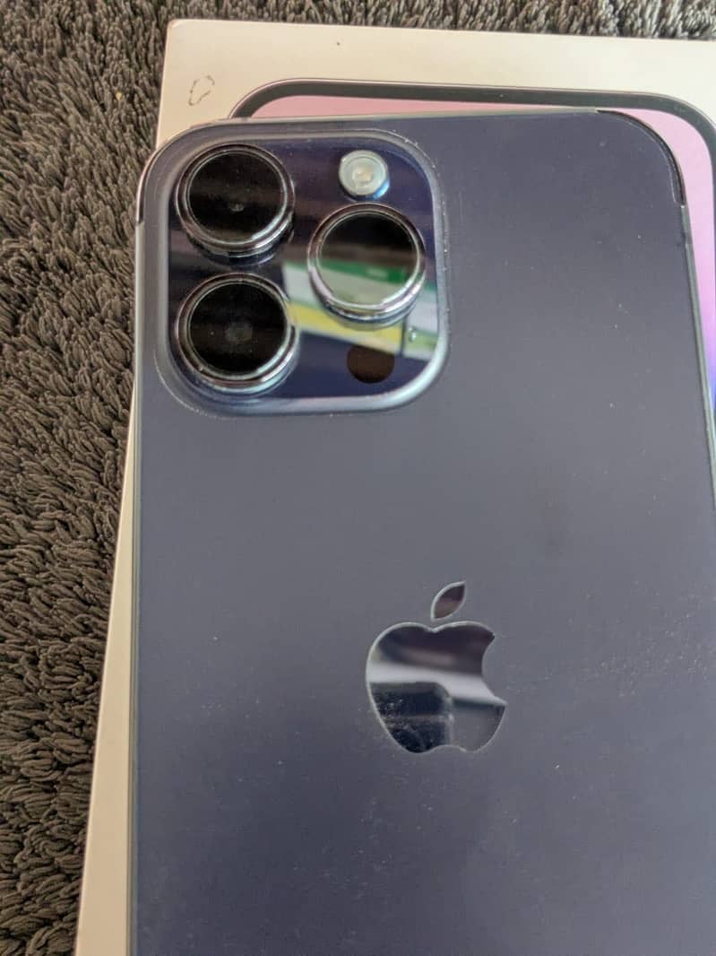 Apple iPhone 14 Pro Max 3