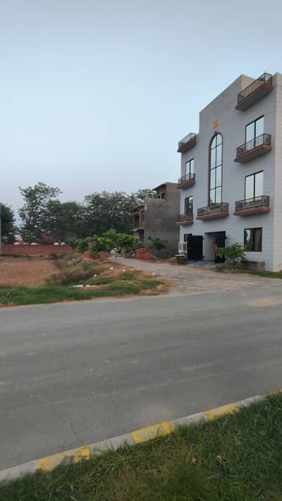 3 Marla Residential plot for sale in Ali Housing society Lahore