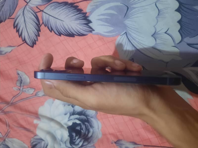 Iphone 12 3