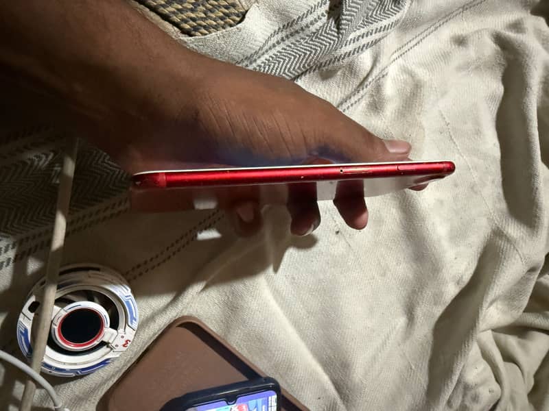 Apple iPhone 7 Plus 2