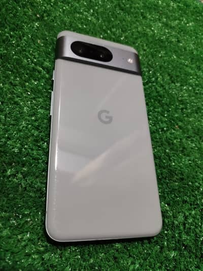 Google Pixel 8 neat and clean urgent sale