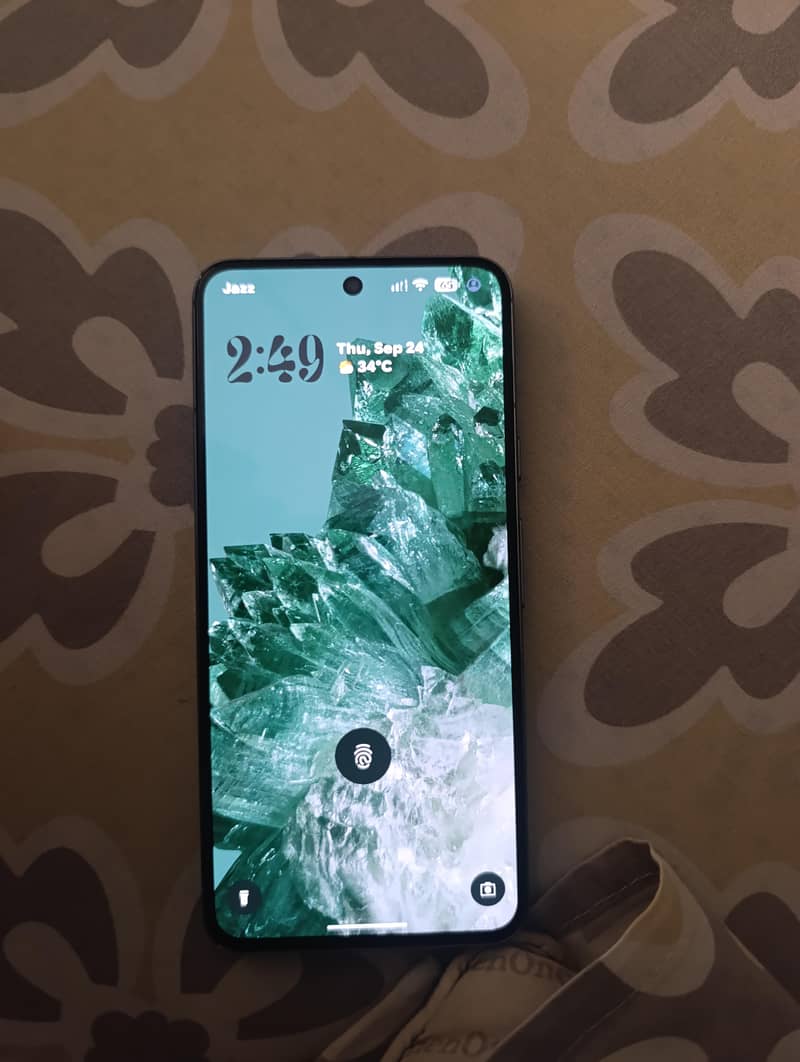 Google Pixel 8 3
