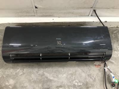 Haier ac inverter good condition