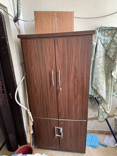 cupboard Wooden 2 door with lower space