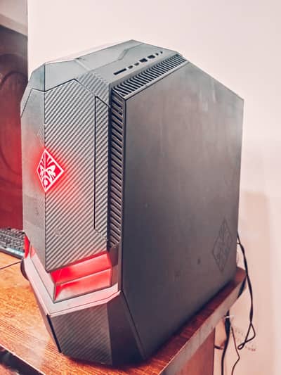 OMEN 880 | Ryzen 5 2600 | RX 590 Nitro+ | 8/16GB RAM