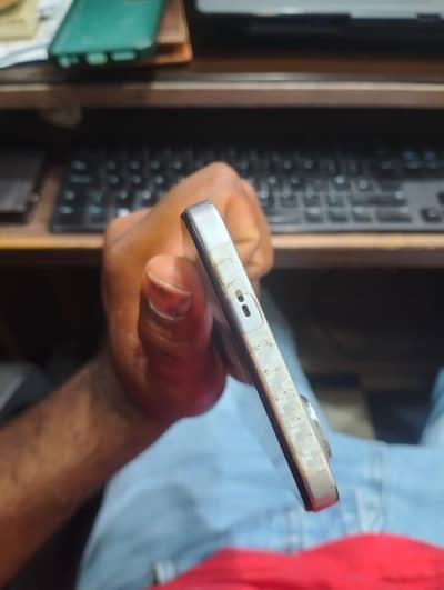 Infinix Hot 60i 6/128