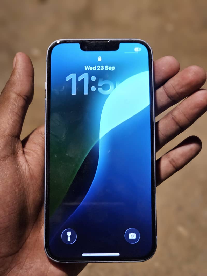 Apple iPhone 14 5