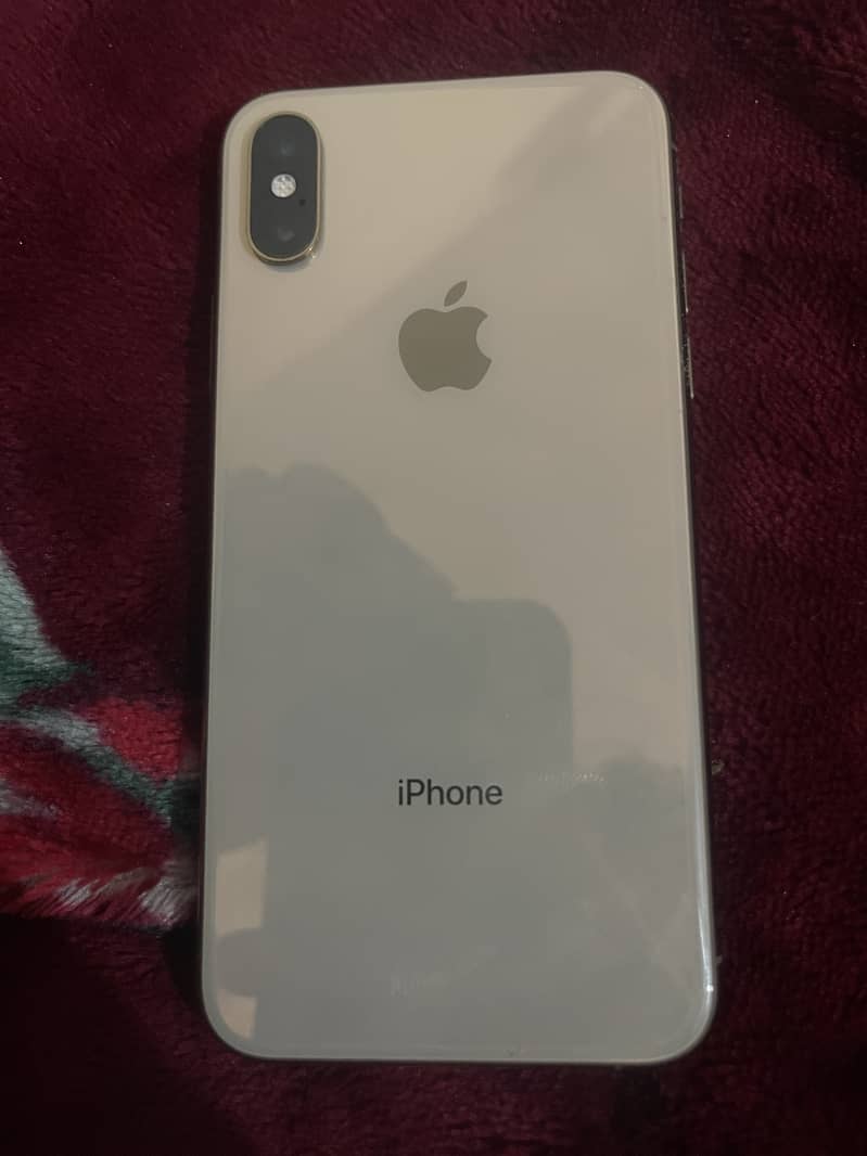 Apple iPhone XS 3
