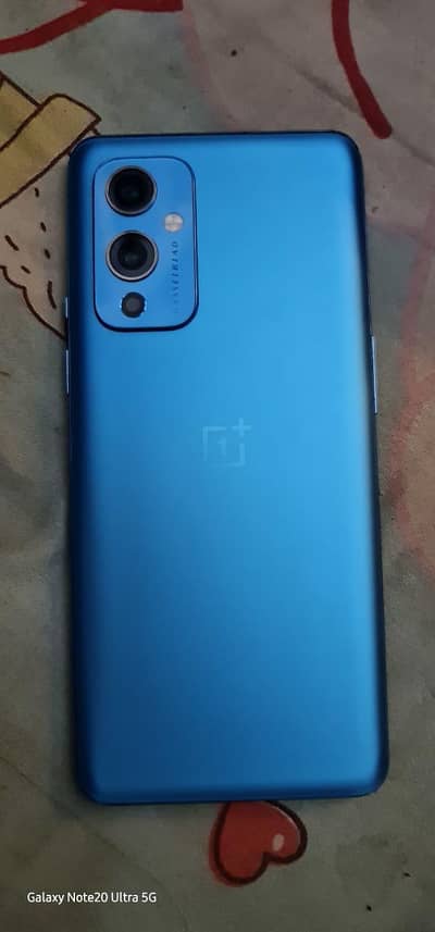 One Plus 9 5g snapdragon processor 888 5g 90fps