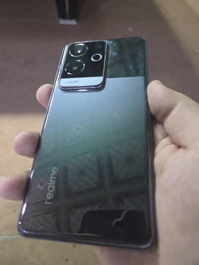 Realme GT 6