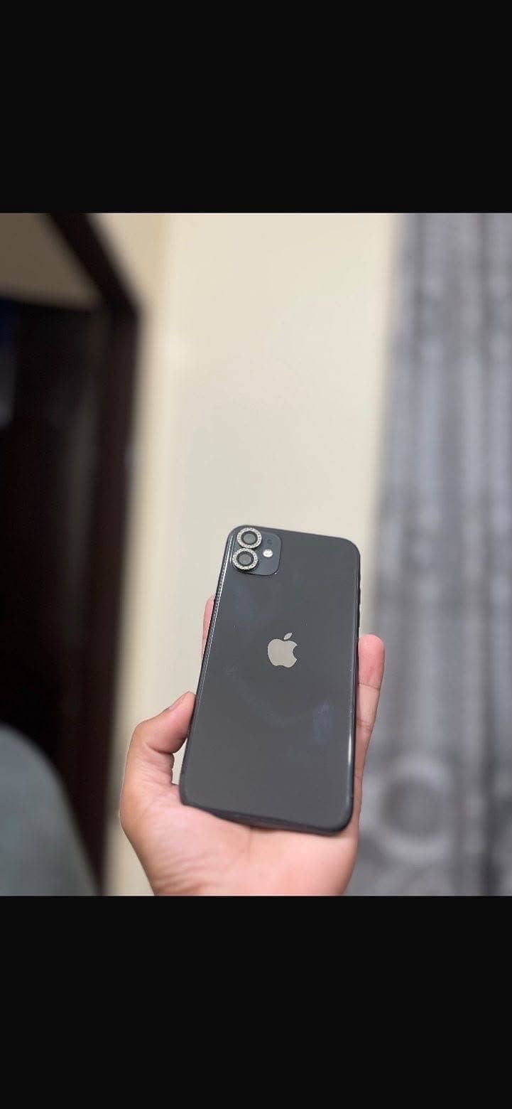 Apple iPhone 11 0