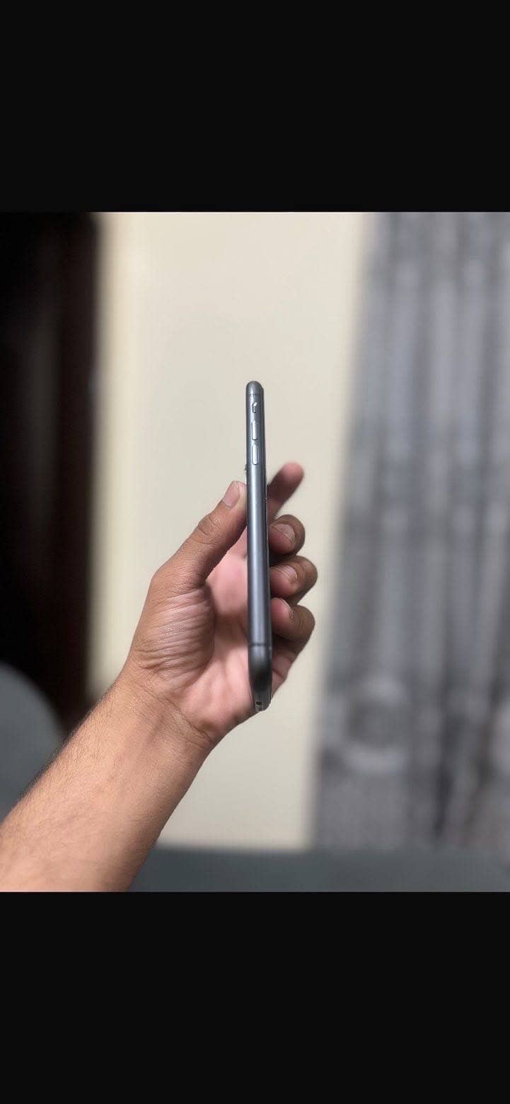 Apple iPhone 11 1