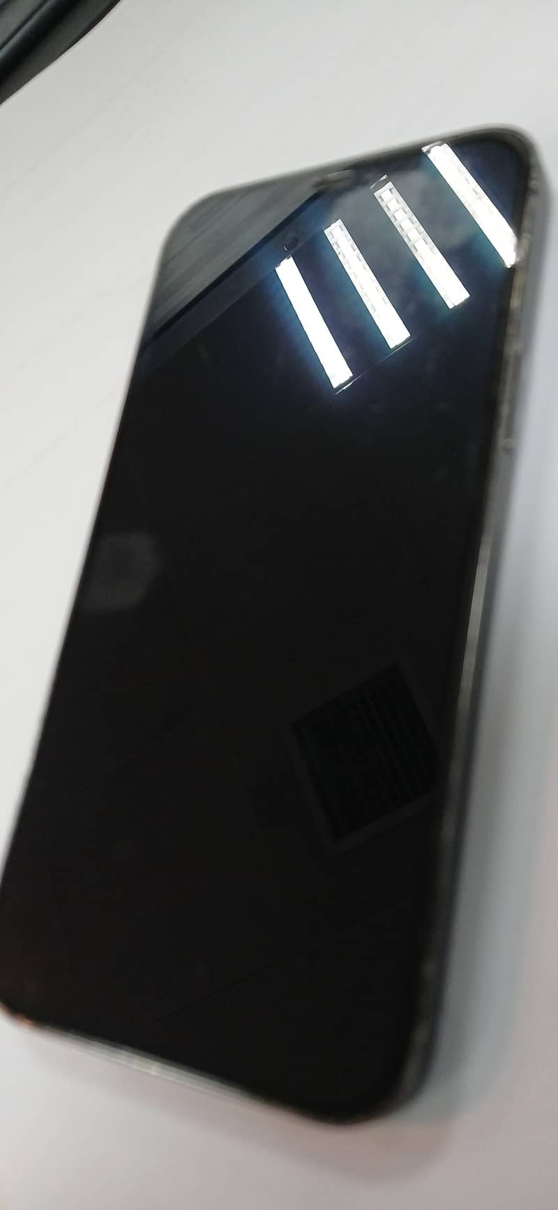 Apple iPhone 12 Pro Max 4