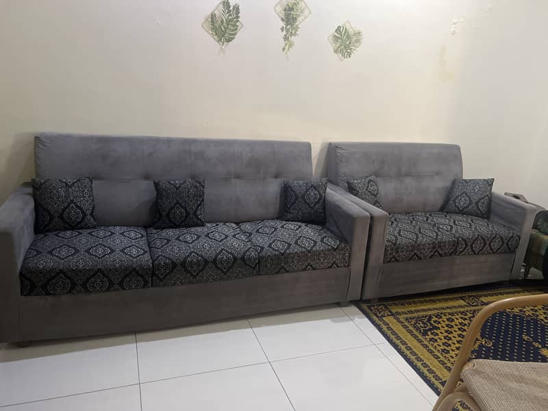 6 seater Sofa set 0