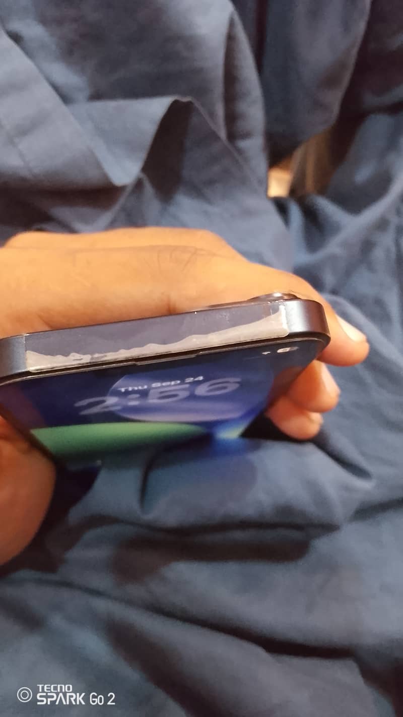 Apple iPhone 14 3