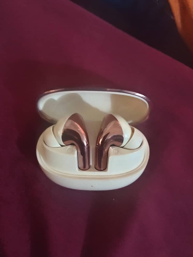 airbuds 1