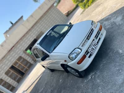 Daihatsu Cuore 2004 white