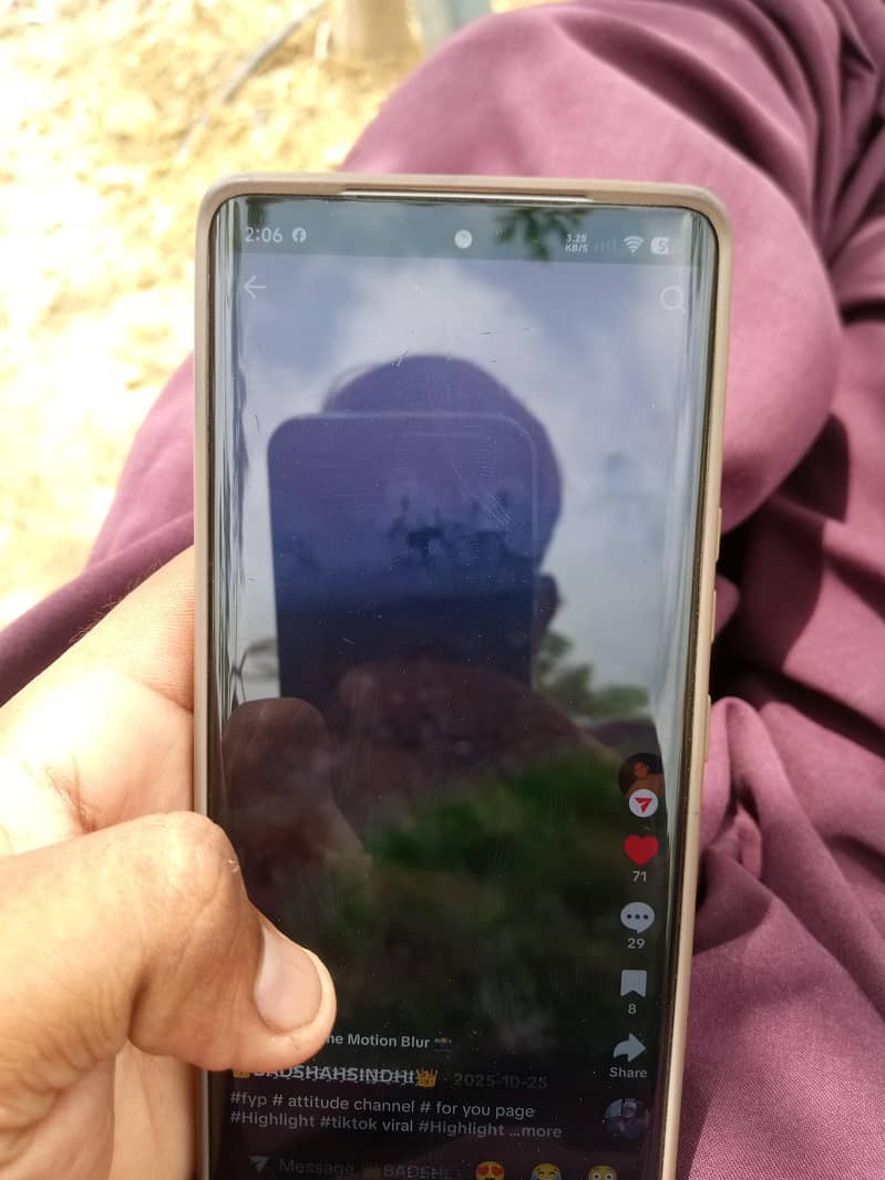 Realme C71 0