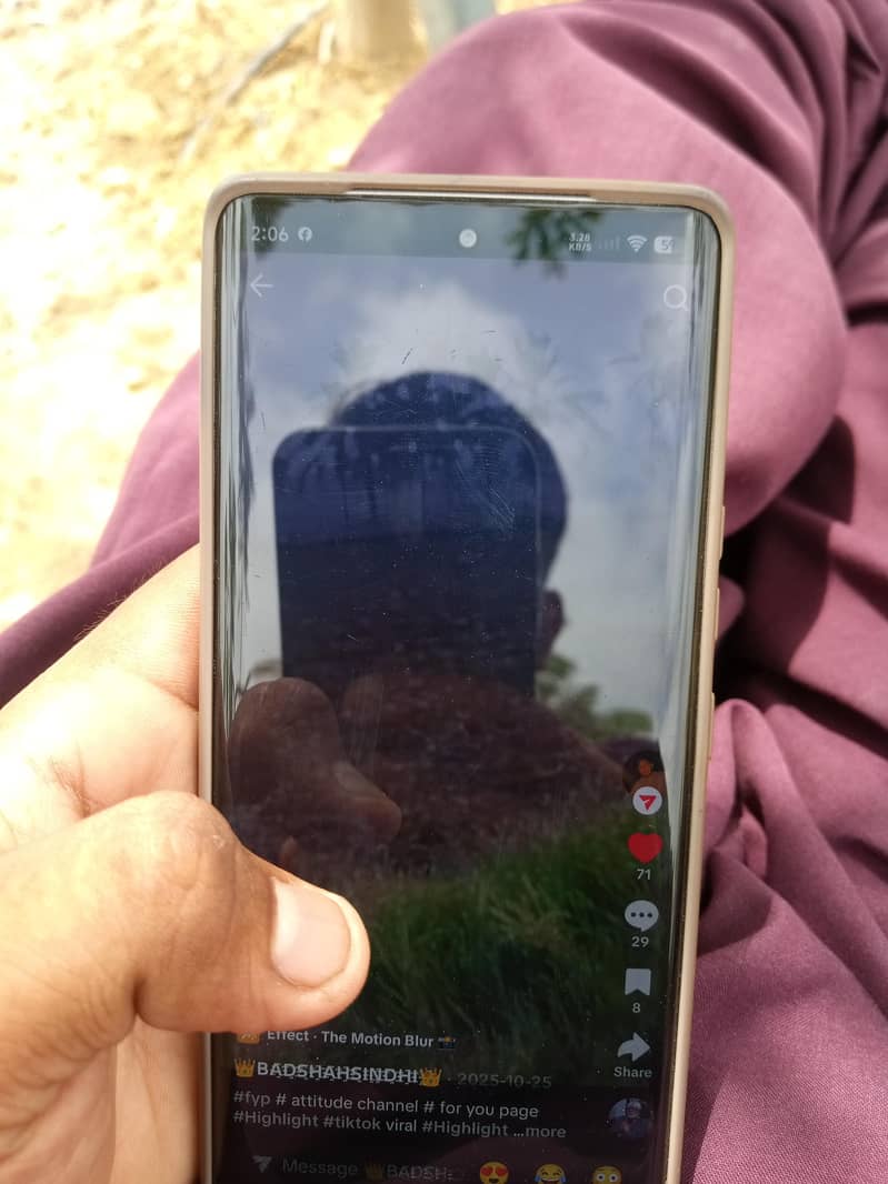 Realme C71 1