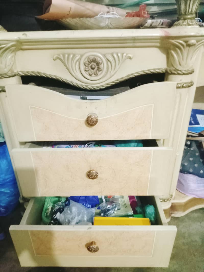 Deco dressing table 3
