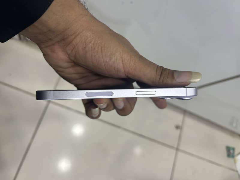 Apple iPhone 14 1