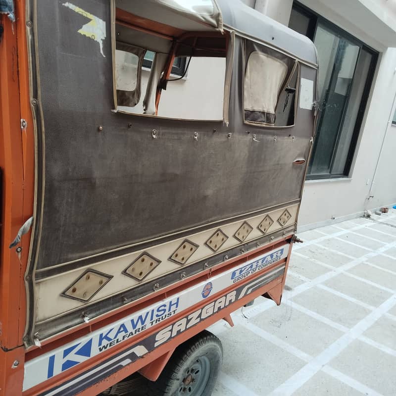 Sazgar School Van 1