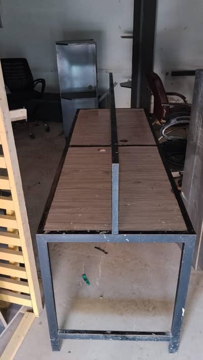 Steel Tabel