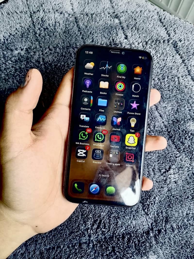 Apple iPhone 11 Pro 6